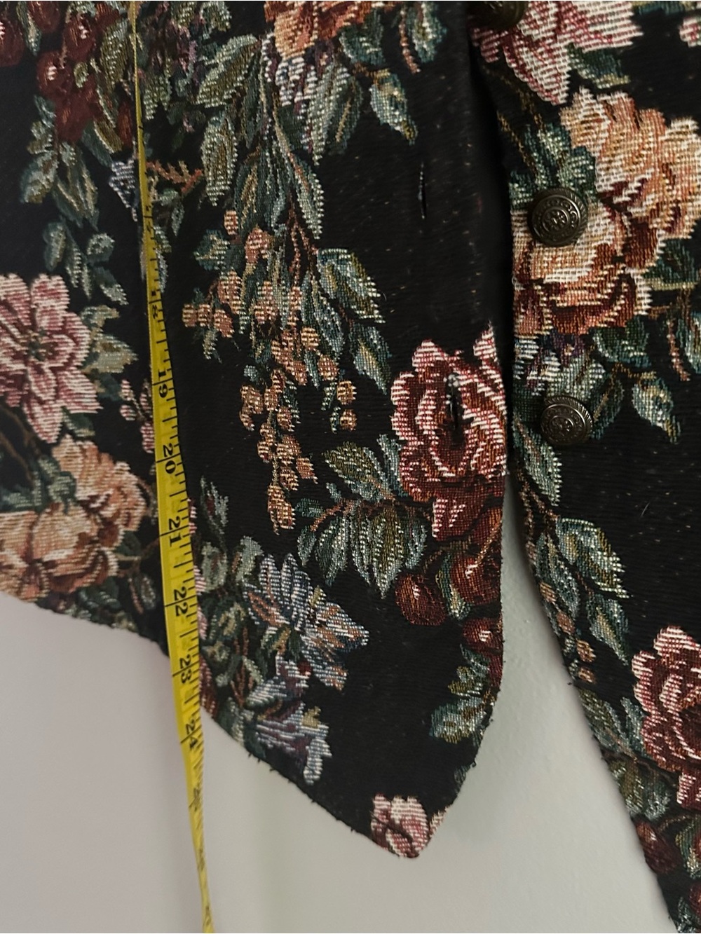 Vintage XL tapestry vest white stag women’s floral top - Picture 7 of 7
